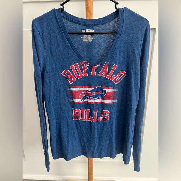 NFL Team Apparel Buffalo Bills Deep V Neck Women's Blue Shirt sz Large - Picture 1 of 4